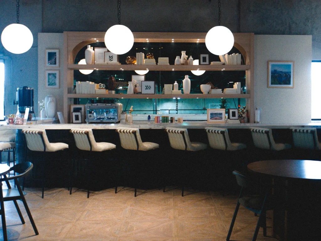 Cafe and lounge